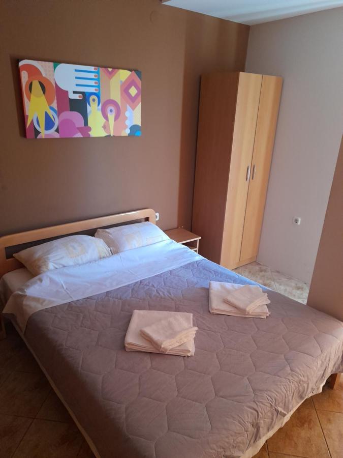 Bato Rooms Пештани Экстерьер фото