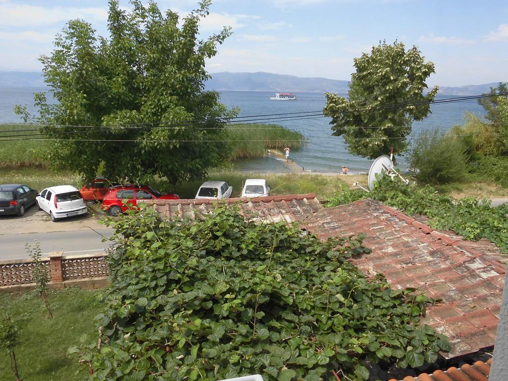 Bato Rooms Пештани Номер фото