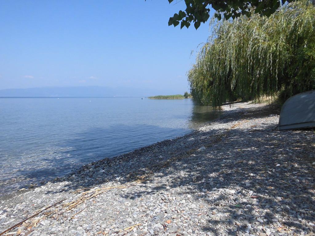 Bato Rooms Пештани Номер фото